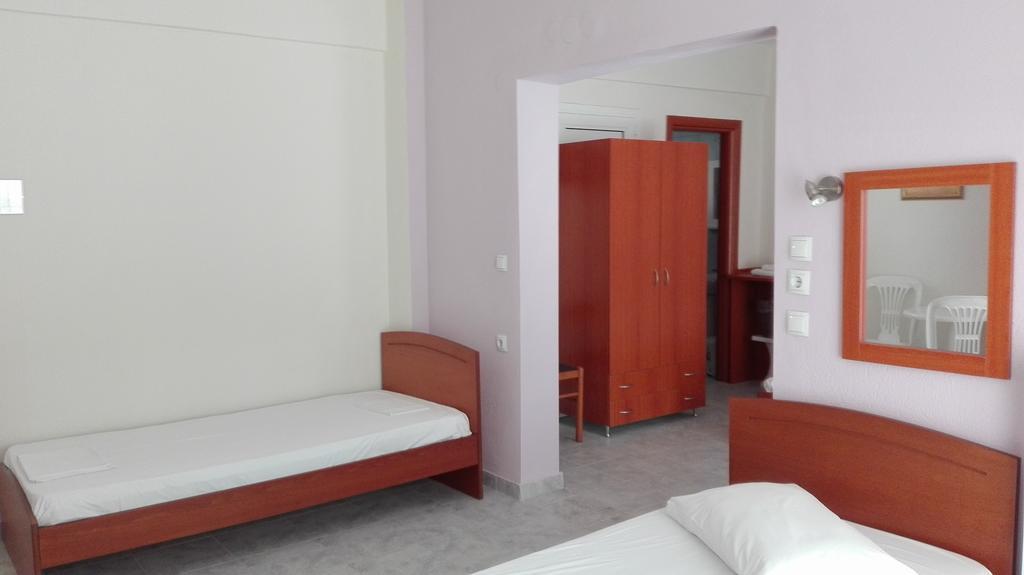 Familia Hotel Loutra Volvis エクステリア 写真