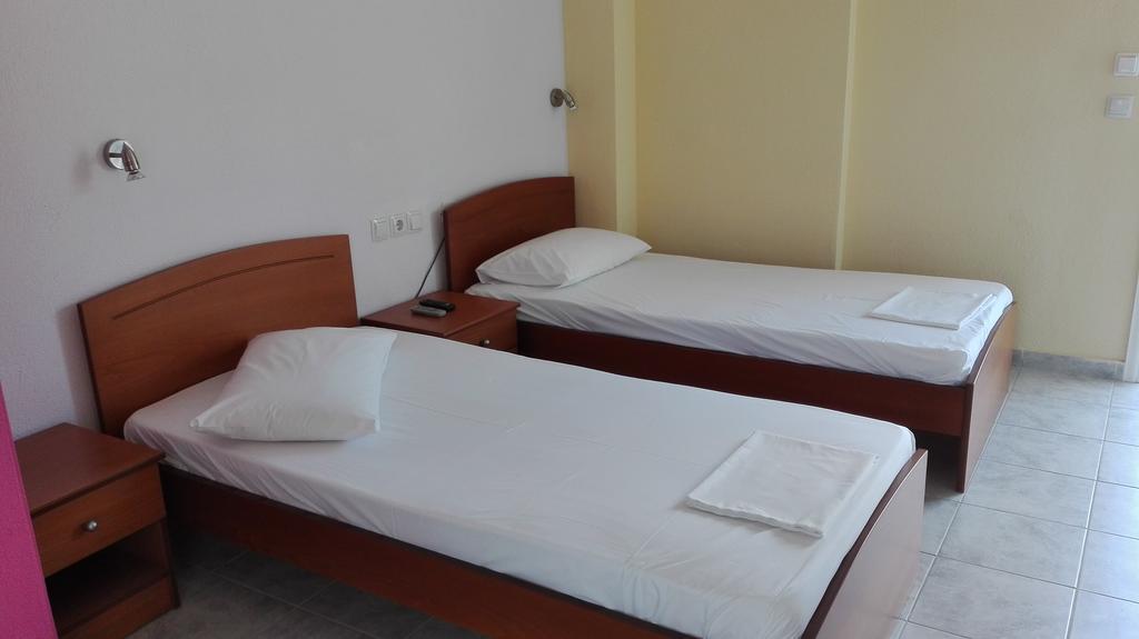 Familia Hotel Loutra Volvis エクステリア 写真