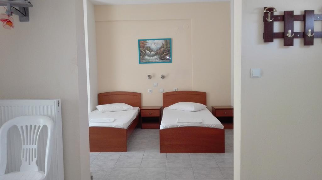 Familia Hotel Loutra Volvis エクステリア 写真